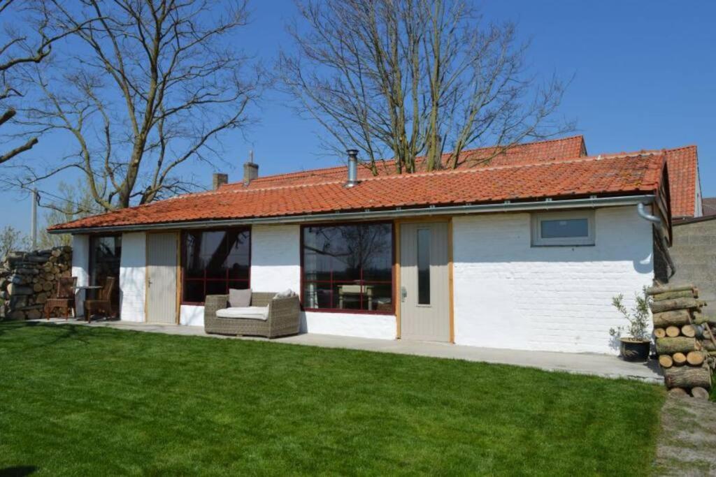 Korentil . Cosy House With Private Garden De Haan Kültér fotó